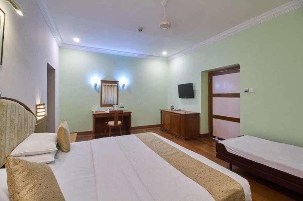 Hotel Ktdc Aranya Nivas Thekkady Kumily Exterior foto